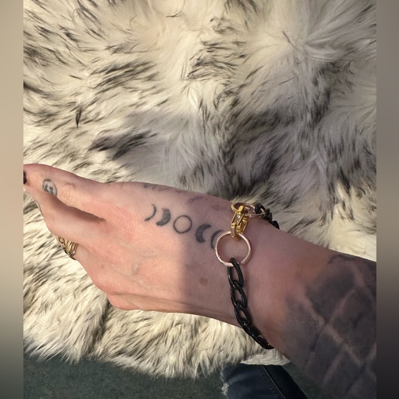 Black & Gold Color Punk Rock Y2K Grunge Glam Bracelet - Picture 3 of 3